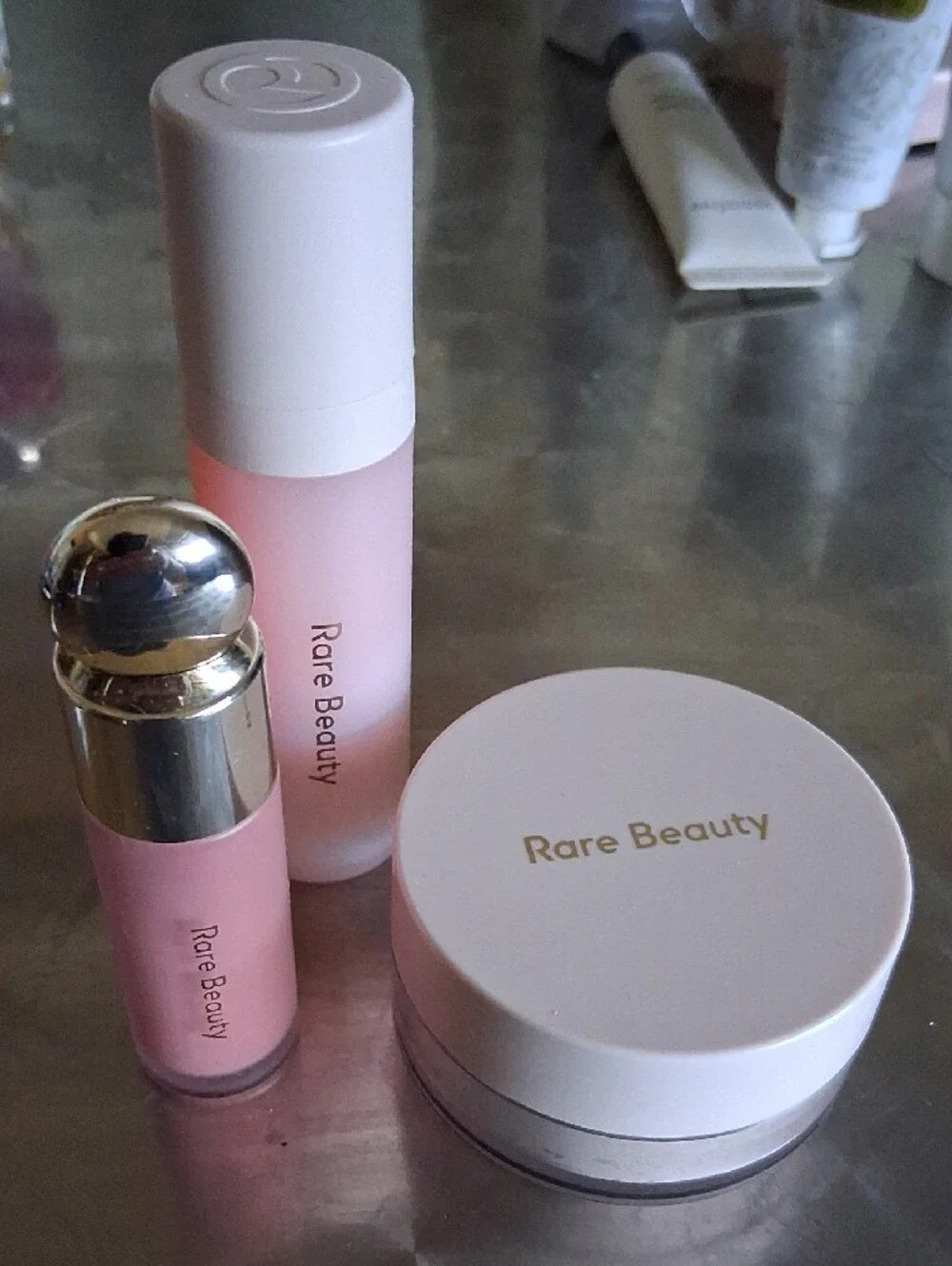 Rare Beauty HOPE Blush & Pore Diffussing Primer& LIGHT Setting Powder